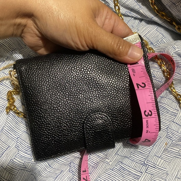Chanel caviar wallet -converted to a WOC. Small and there is an insert included - Picture 17 of 17